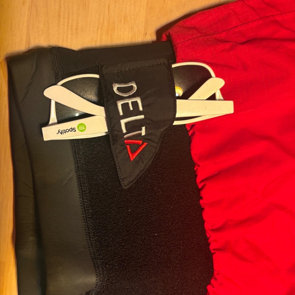 Delta Red and Black Women's Paddling Jacket - Picture 4 of 12